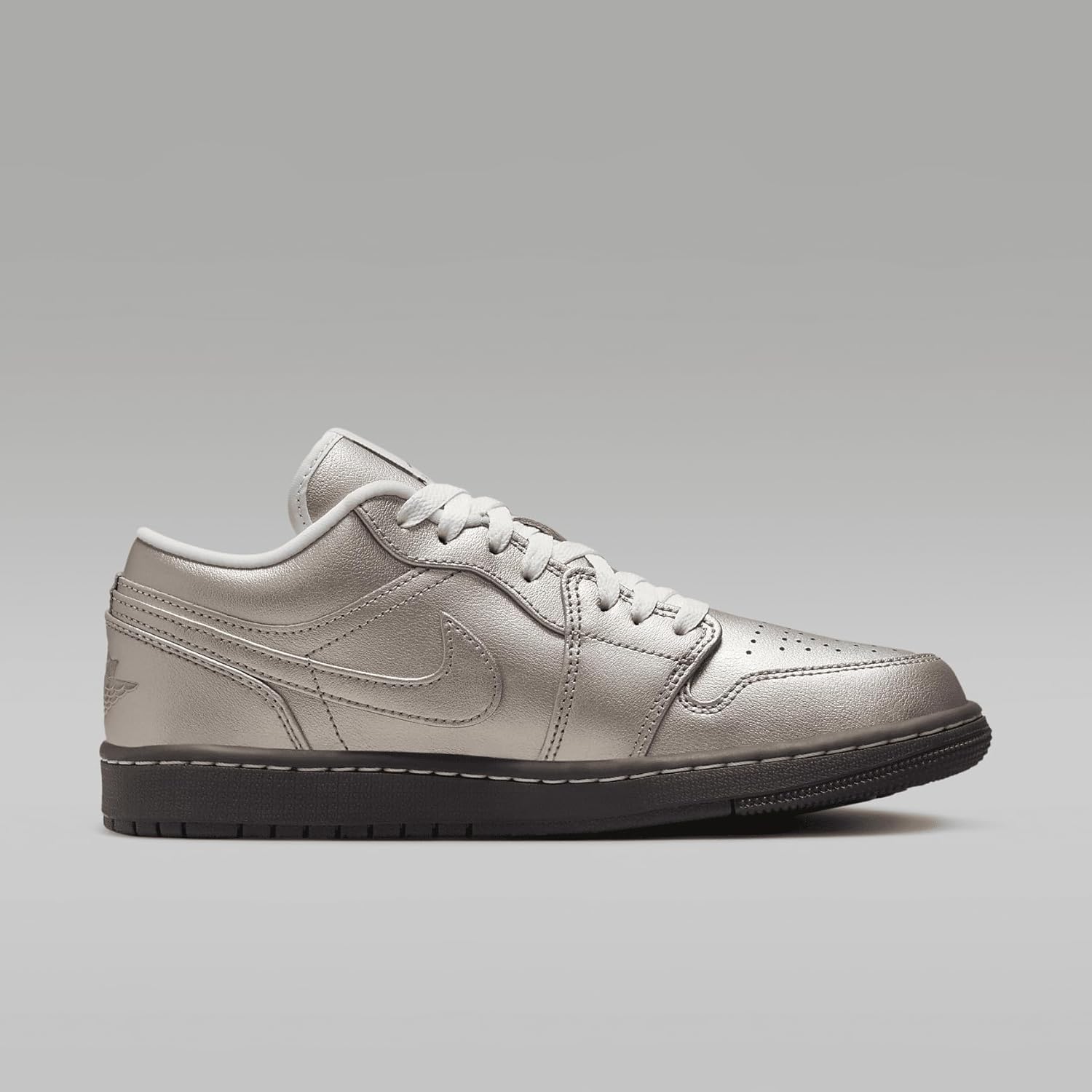 Air Jordan 1 Low SE Women's Shoes (HQ3529-099, Metallic Zinc/Summit White/Velvet) Size 6.5