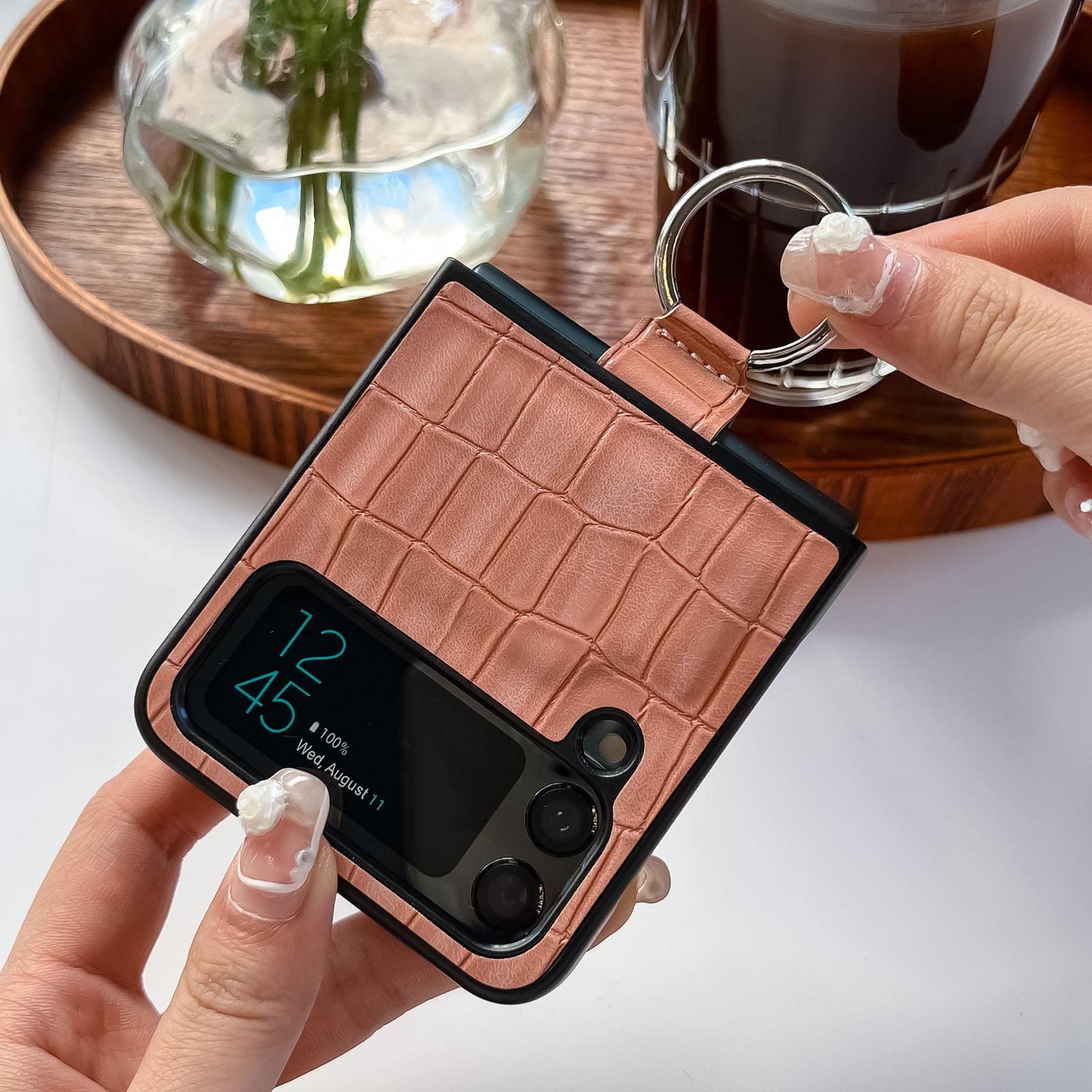 Funda para Samsung Galaxy Z Flip 4, Ultra Fino Carcasa De Piel con Protección para La Cámara Agarre Suave Fino Y Antideslizante Anillo Anti-Choques Estuche,Azul