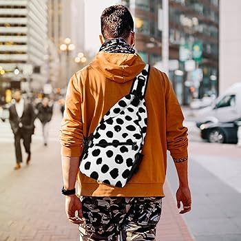 美品！！ドット柄ストラップ 黒 ボディーバッグ Amazon.co.jp: ボディバッグ 黒い 水玉 ドット柄 (2) ショルダー