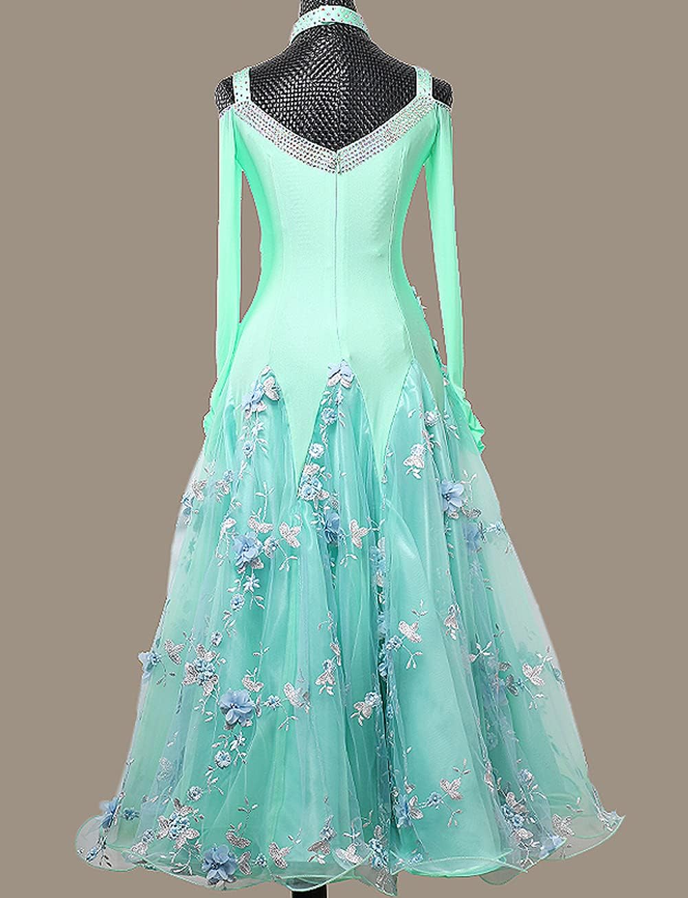 美品 フラメンコ衣装】エメラルドグリーン×豪華フリル ドレス 大きく