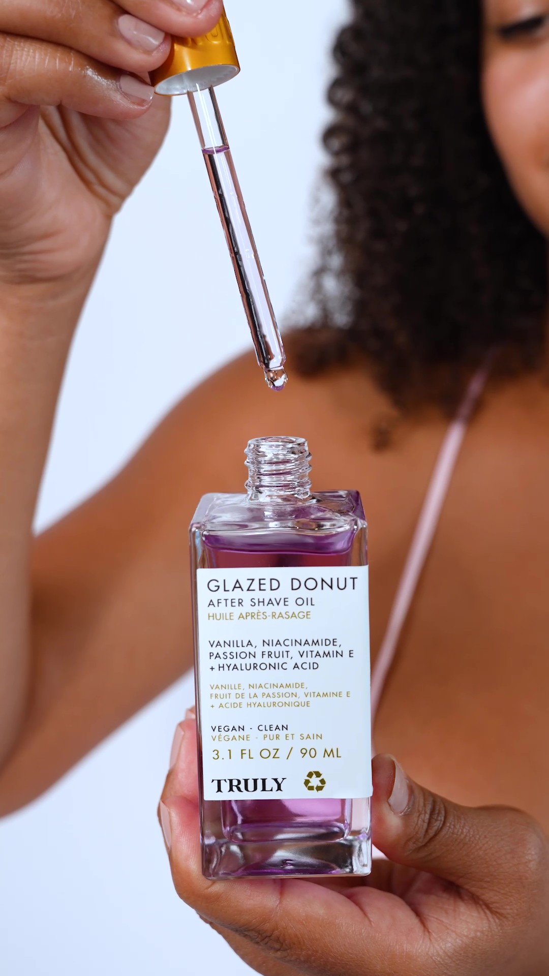 Amazon.com: Aceite para después de la depilación Truly Beauty Glazed Donut  - Tratamiento contra imperfecciones por la depilación para mujeres,  tratamiento para golpes de afeitadora y vello encarnado para la zona :