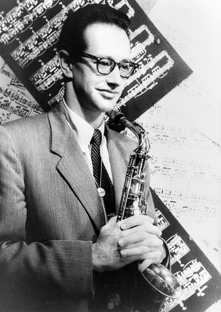 Amazon.com: Paul Desmond (1924-1977) Namerican Jazz Musician