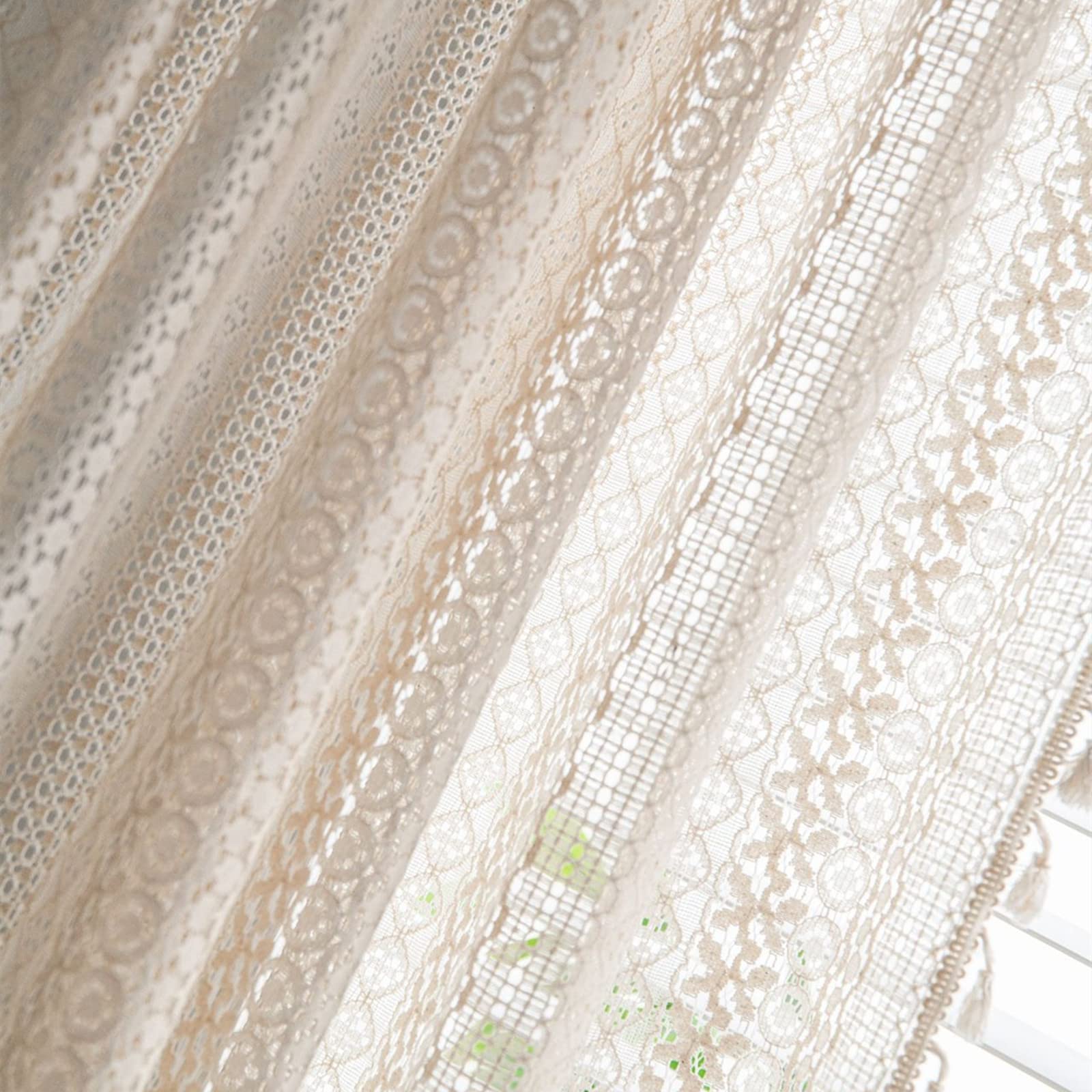 USTIDE Lot de 2 rideaux occultants en dentelle rustique au crochet avec passe-tringle décoratif en macramé, 160 x 238 cm, beige