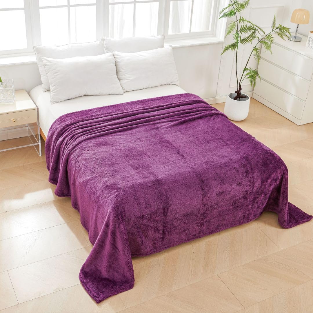Mi Dekor- Manta para Sofa y Cama - Polar, Hipolargénica, Familiar, Ligera y Calida, Multiusos, Microfibra, Suave, Transpirable, Manta para Invierno, Apta para Lavadora, (Morado, 180x220 cm)
