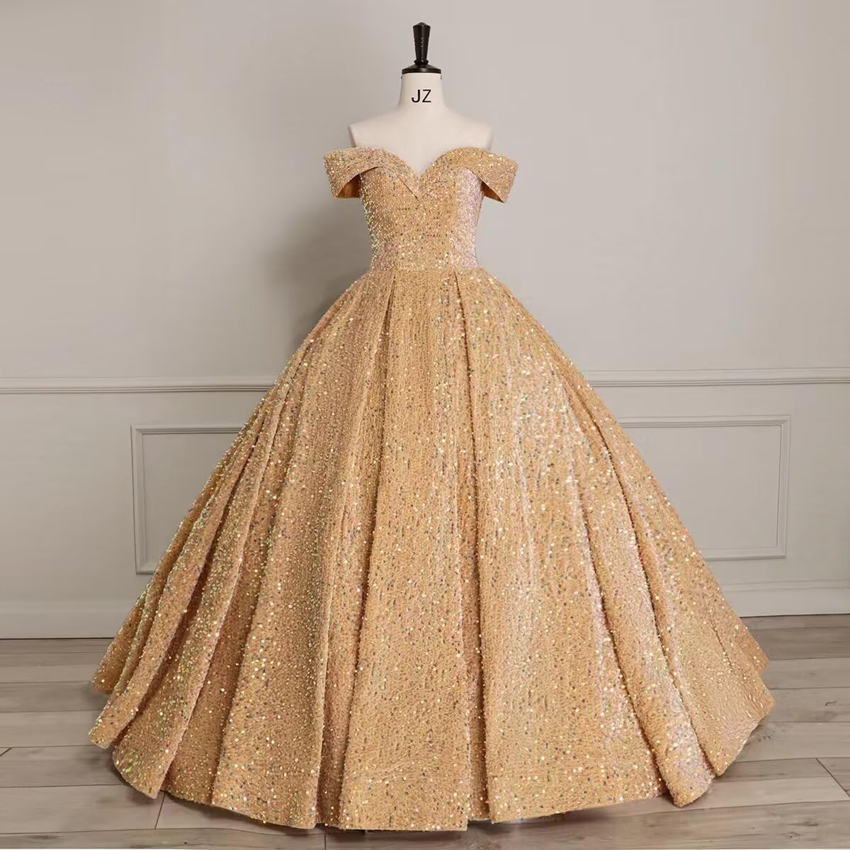 Mollybridal Glitter Sequin V Neck Off Shoulder Ball Gown Quinceanera Dresses Ombre with Sleeve Prom Formal Dress 2025