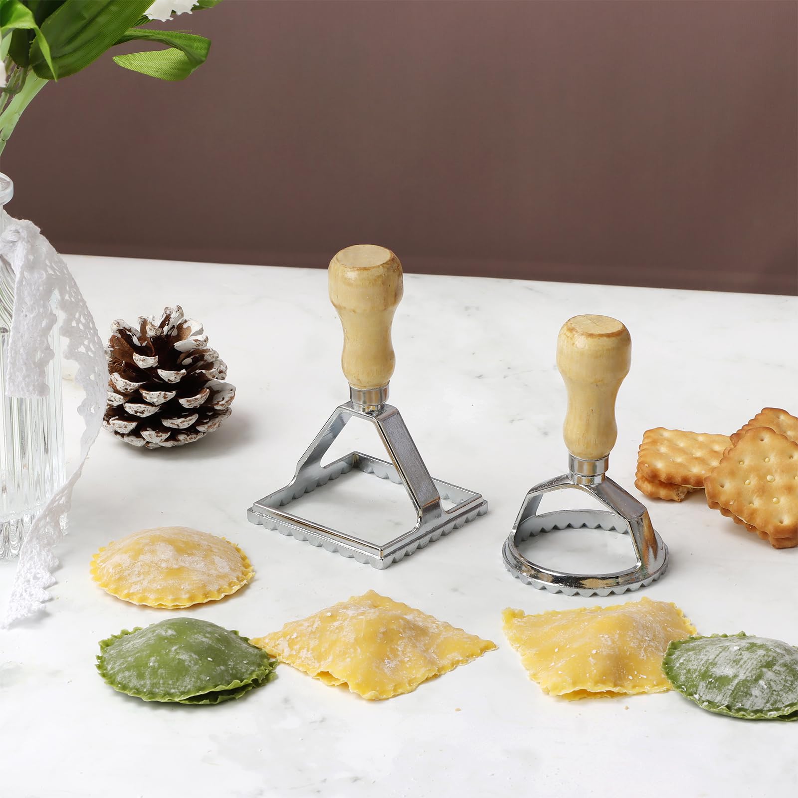 Ravioli - Cortador de sellos con juego de ruedas de rodillo, molde con mango de madera y borde estriado, accesorio de cocina para prensa de pasta, juego de 4