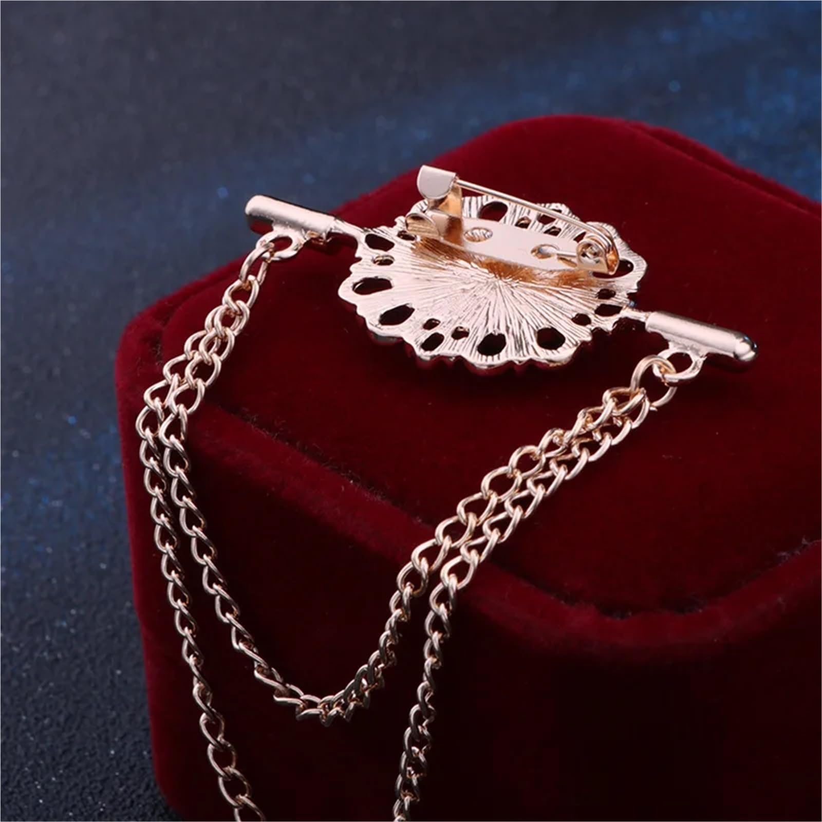 Cadena para broche, Broche vintage con borlas y cadena ovalada de diamantes imitación para hombre broche hebilla para solapa mujer traje camisa ropa