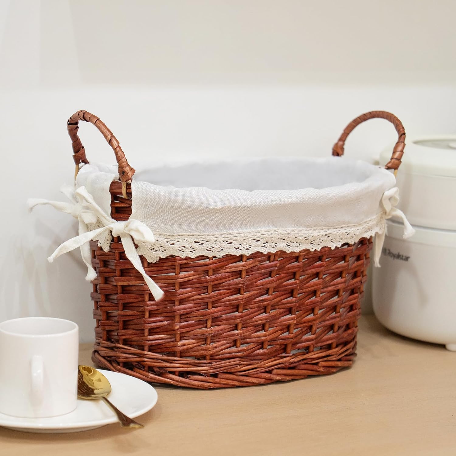 Wicker Storage Basket Oval Storage Basket Natural Decoration Coffee Crafts 13 * 9 * 7.5 INCHES