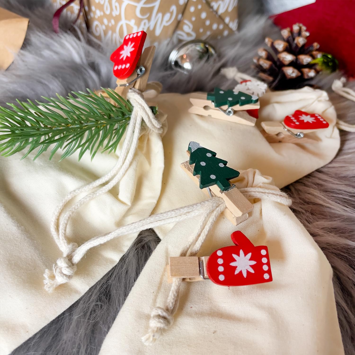 tannenbaum handschuhe Oblique Unique® Mini Wäscheklammern aus Holz mit Weihnachtsmotiven Handschuh Schneeflocken Klammern als Dekoration Streudeko Tischdeko Weihnachten (Rot CDT COLOUR UP YOUR CYCLING COLOR:BLUE