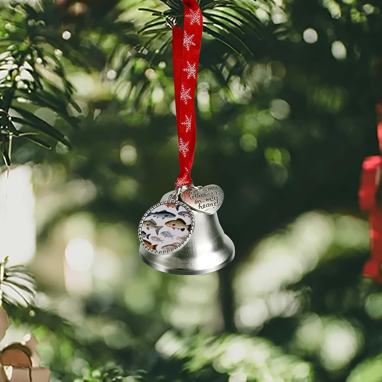 Different Fish Bell Ornament Red Ribbon for Christmas Tree Holiday Decoration Personality Believe Bell Ornaments Sleigh Bells for Winter New Year Party Supplies