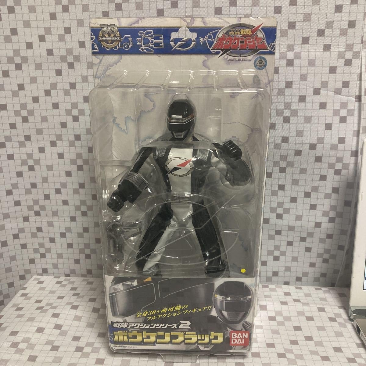 【当時物】轟轟戦隊ボウケンジャー 戦隊アクションシリーズ2ボウケンブラック Amazon.co.jp: shhボウケンブラック フィギュア「轟轟戦隊ボウケン