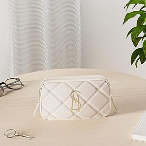 Steve Madden Women's Daisy Quilted Crossbody, Bone, One Size