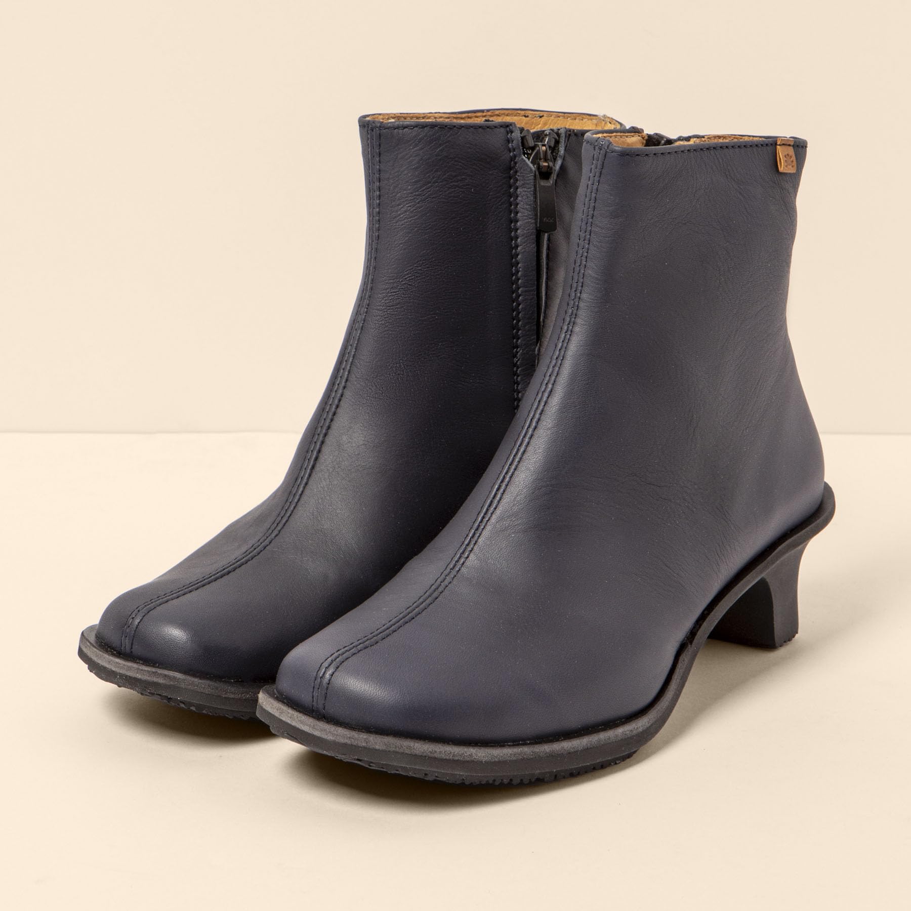 El Naturalista Damen N5994 IgusaBootsschuh