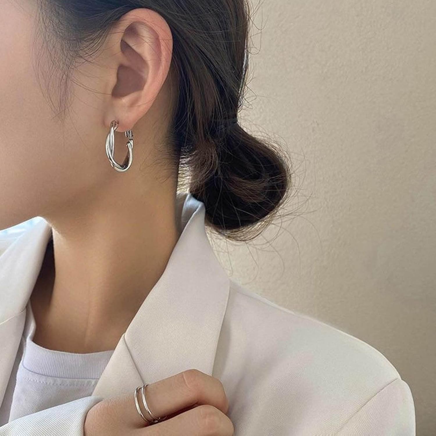 YienDoo Twist Hoop Dangle Earrings Vintage Silver Chunky Hoop Drop Earrings Lightweight Geometric Round Circle Earrings Statement Thick Hoop Earrings Jewelry for Women - Image 2