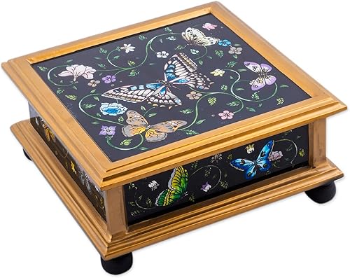 NOVICA Caja decorativa artesanal de vidrio pintado a mano, color negro con mariposas, madera de cristal en tono dorado, cajas de accesorios de Perú,