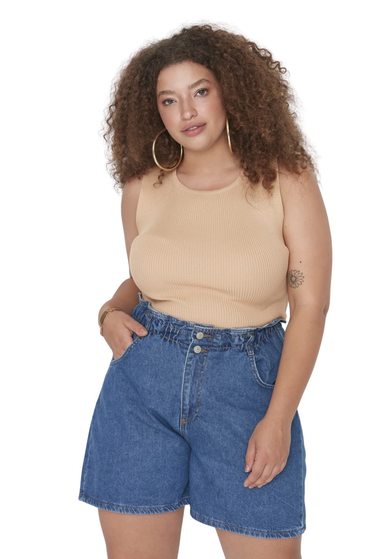 Trendyol Damen Camel Woman Slim Fit Standard Crew Neck Woven Plus Size Blouse Hemd, 48