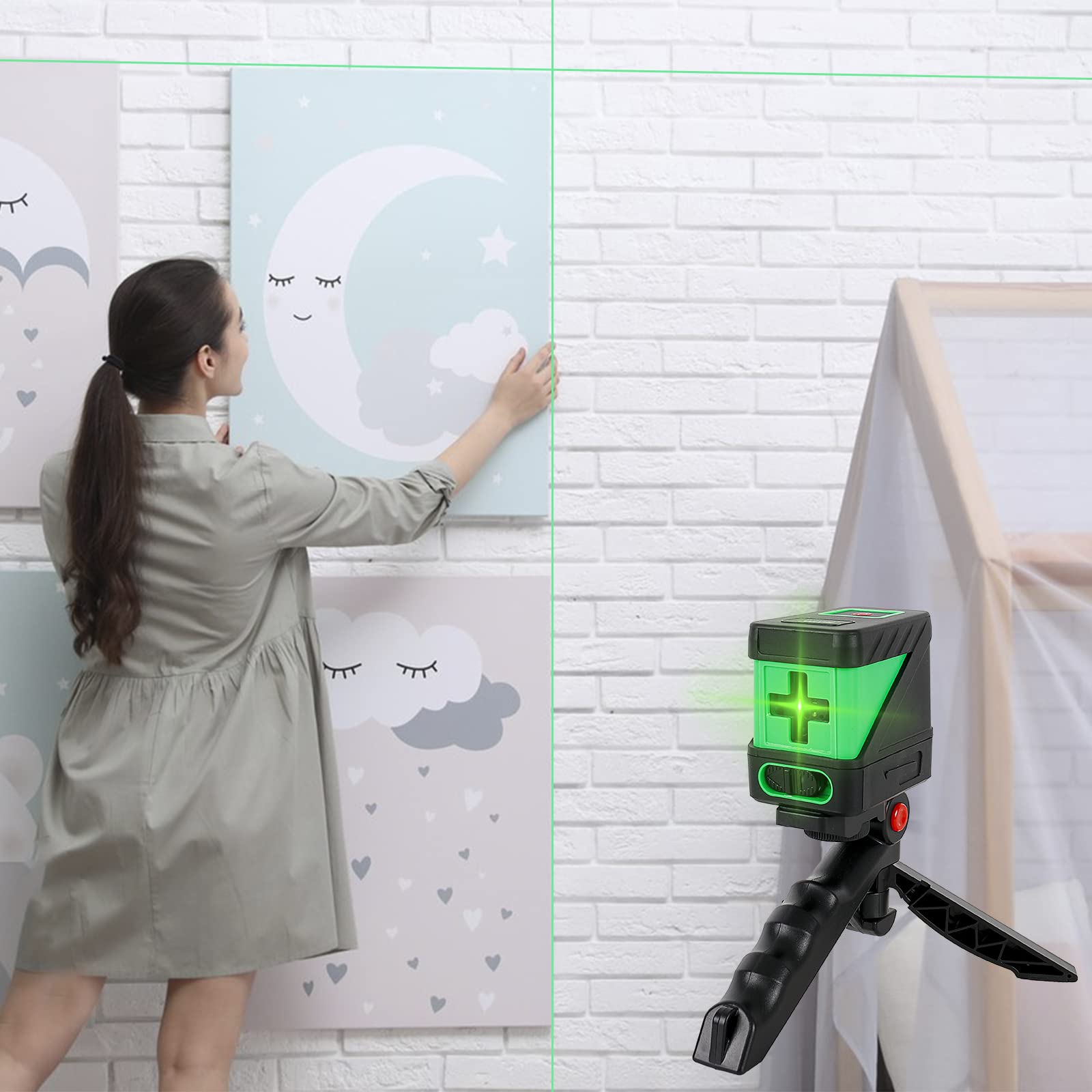 Livella Laser Autolivellante a Croce Linea Verde Orizzontale e Verticale con Supporto Magnetico Borsa Portatile e Treppiede (Batterie Incluse)