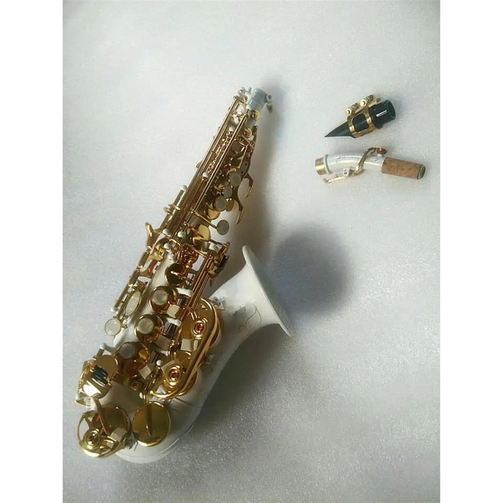 Professionale Sassofono Sassofono Soprano In Ottone B Sassofono Bianco Chiave Dorata Sax Soprano Curvo Accessori Completi Con Custodie