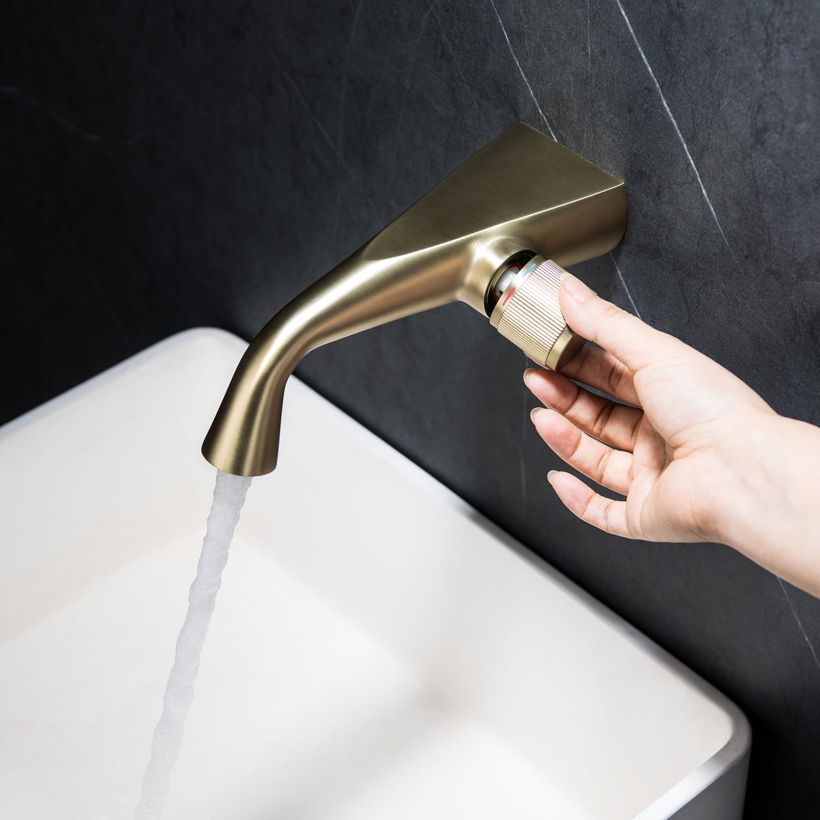 Grifos de baño, Grifo de Lavabo de baño montado en la Pared, Grifo de Lavabo Moderno de una Sola manija, Grifo Mezclador de Lavabo de latón, Agua fría y Caliente