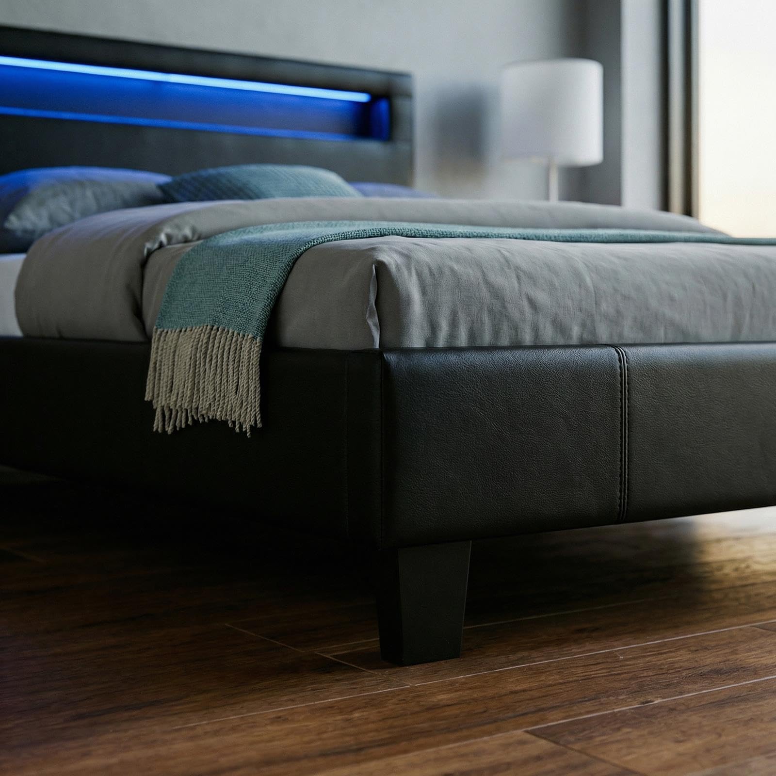 CARO-Möbel Polsterbett MIRASOL 120x200 cm, Schwarz - Einzelbett mit LED Beleuchtung im Kopfteil, inkl. Fernbedienung, Jugendbett aus Kunstleder mit Lattenrost