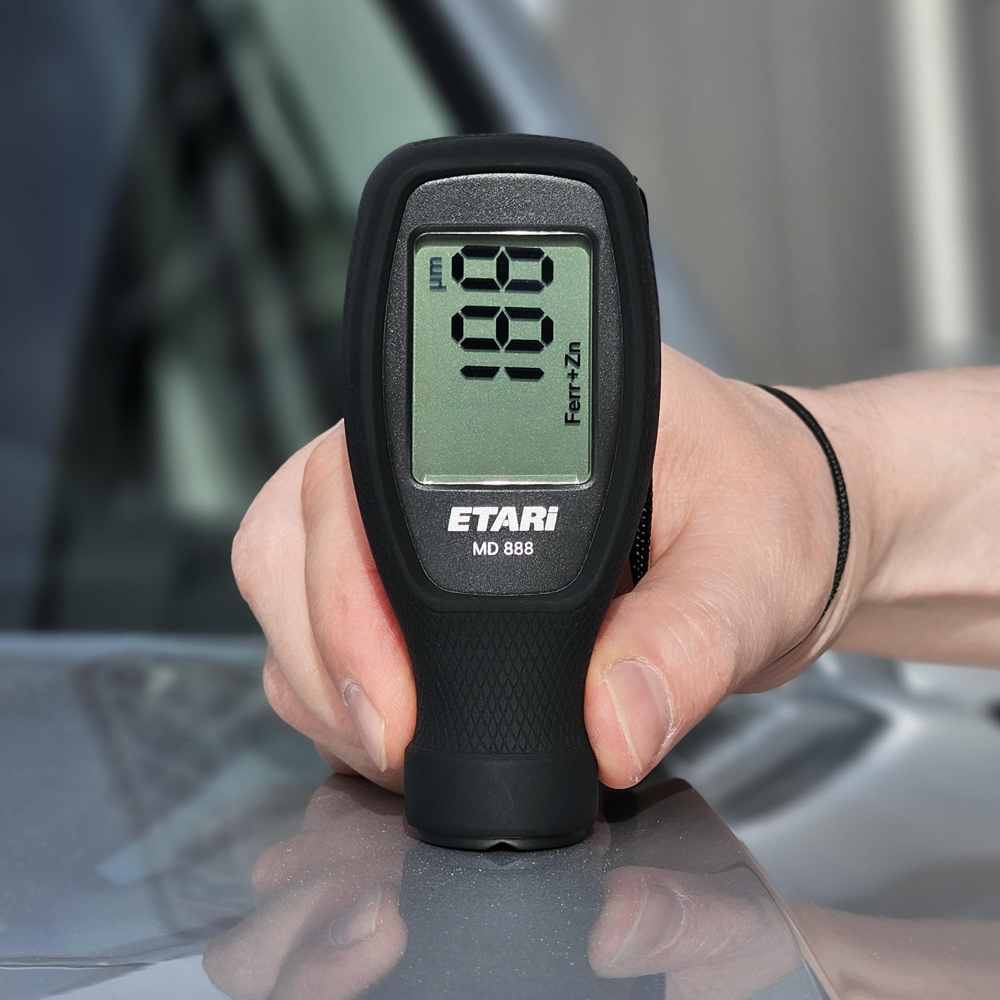 ETARI® MD 888 laklaagmeter voor professioneel gebruik met sensor van slijtvaste robijn, herkent verzinkte onderdelen en metaal-magnetische plamuurmassa