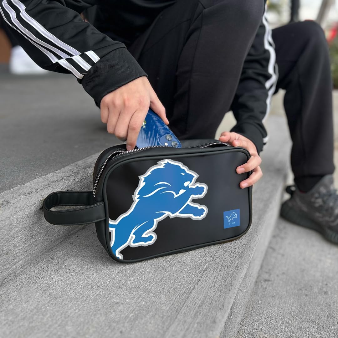 SOAR NFL Tech Organizer Bag
