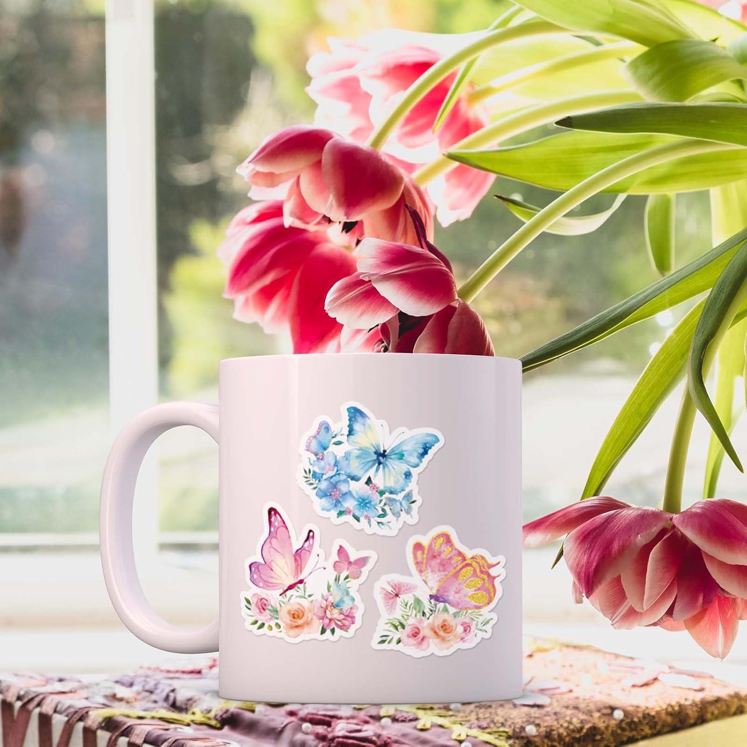 Whaline 1600Pcs Butterfly Flower Stickers Roll Spring Floral Paper Decals 9 Designs Watercolor Self-Adhesive Decorative Stickers for Envelope Scrapbook Decor Party Supplies, 2 Rolls