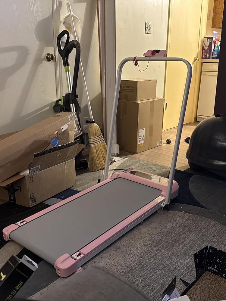 Walking Pad with 8% Incline , Upgrade 3.5HP Low Noise Treadmill with Handle Bar