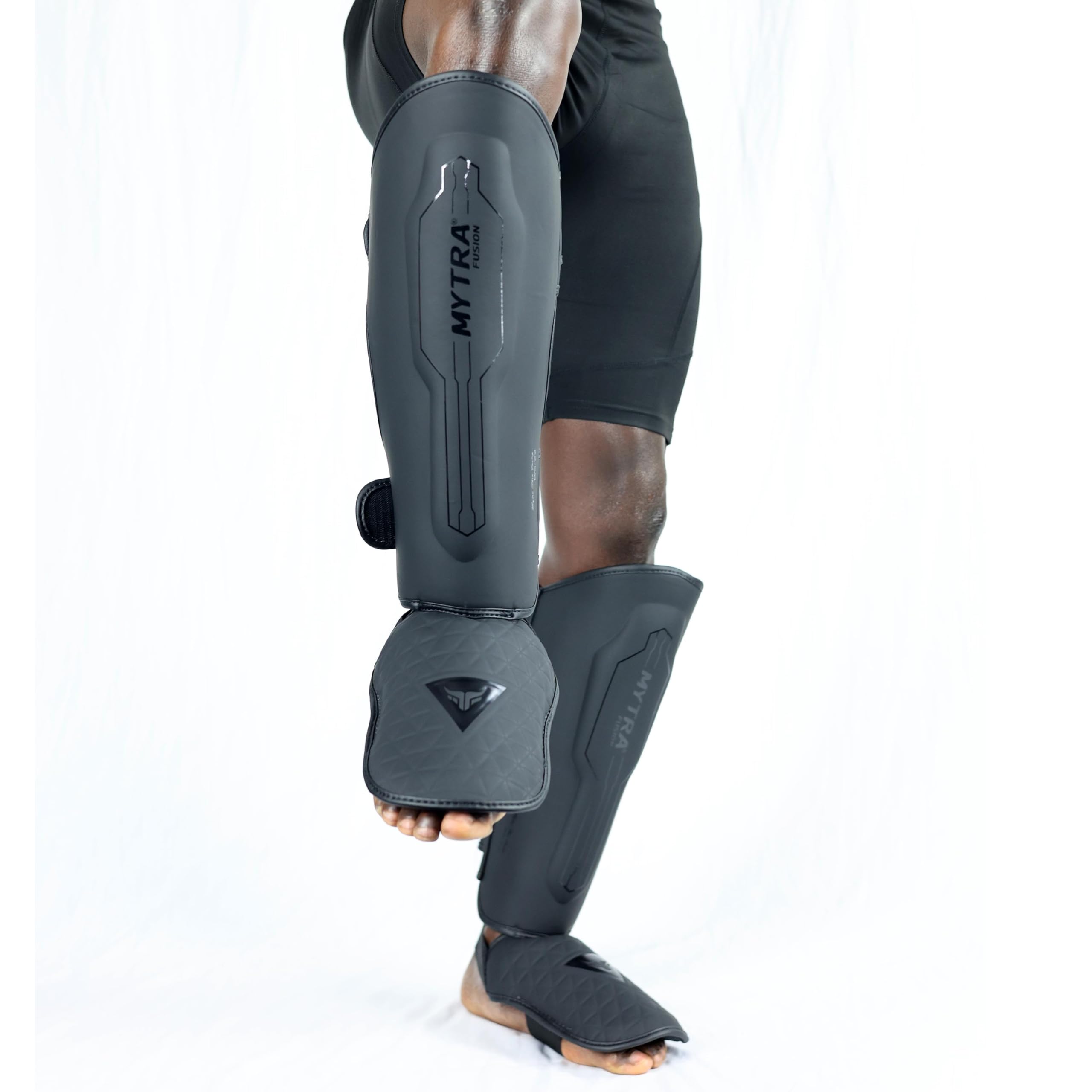 Mytra Fusion Protege Tibia Boxe MMA, Muay Thai Shin Instep Protection Protege Tibia Boxe Enfant pour Kickboxing, Training, BJJ, Sparring, Boxing Gear et Arts Martiaux
