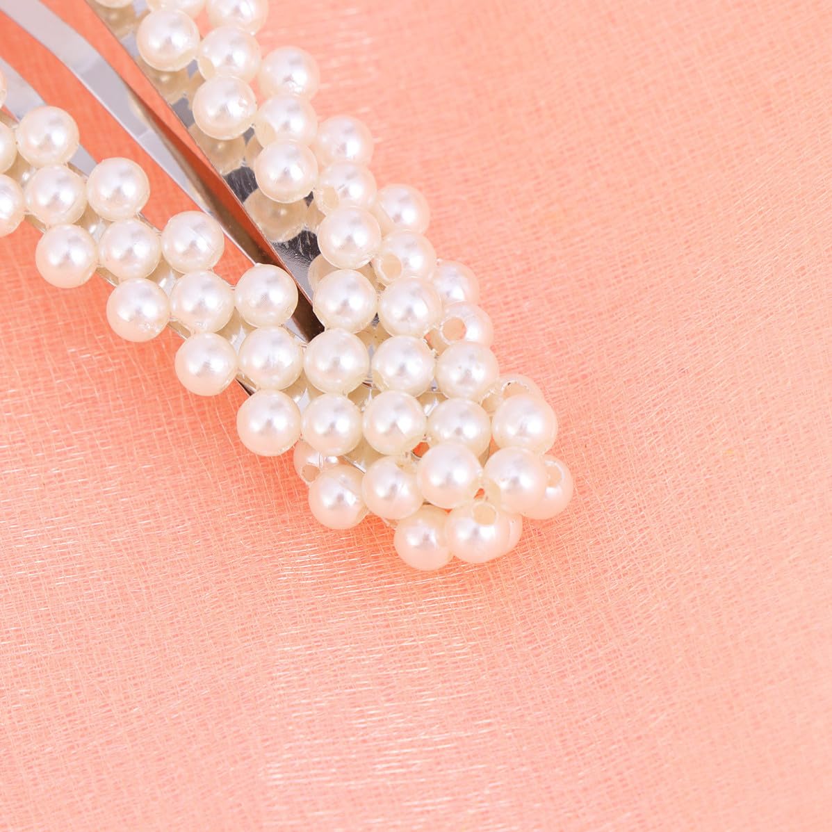 Drop Shape Pearl Hair Clip for Women, White Fashion Accessory image 5
