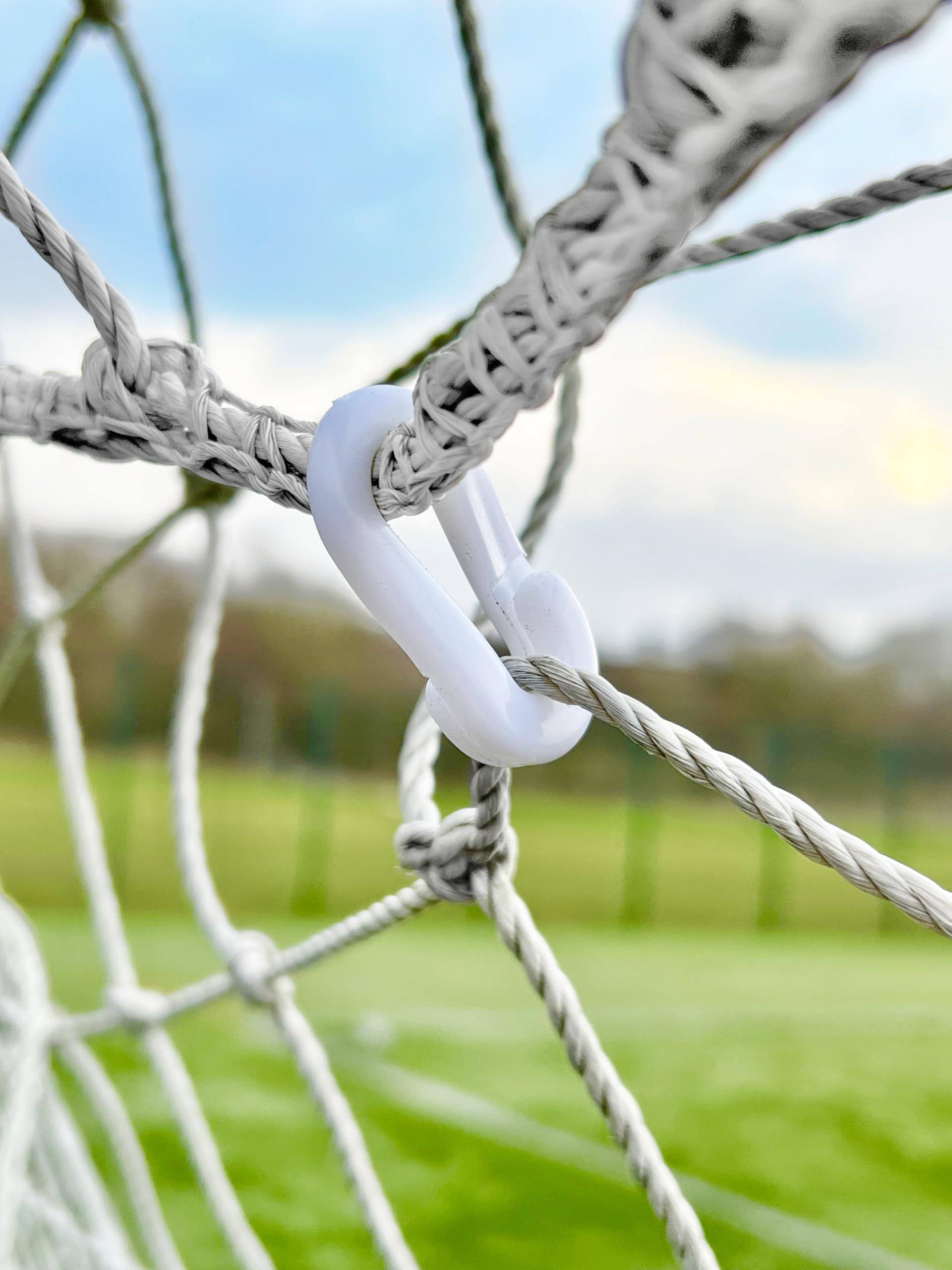 25 Pcs Football Goal Net Clips, Net Clip Fixings For Soccer Goals, Net Fasteners, Colour White