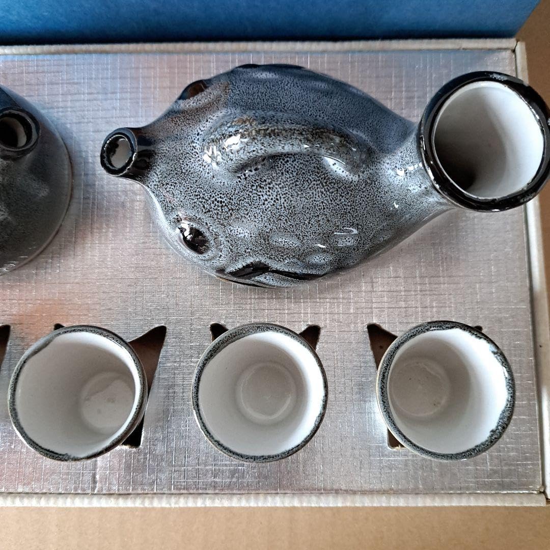 徳利◎珍しいフグのとっくり♡ Amazon.co.jp: ふぐ とっくり 徳利 おちょこ お猪口セット 酒器