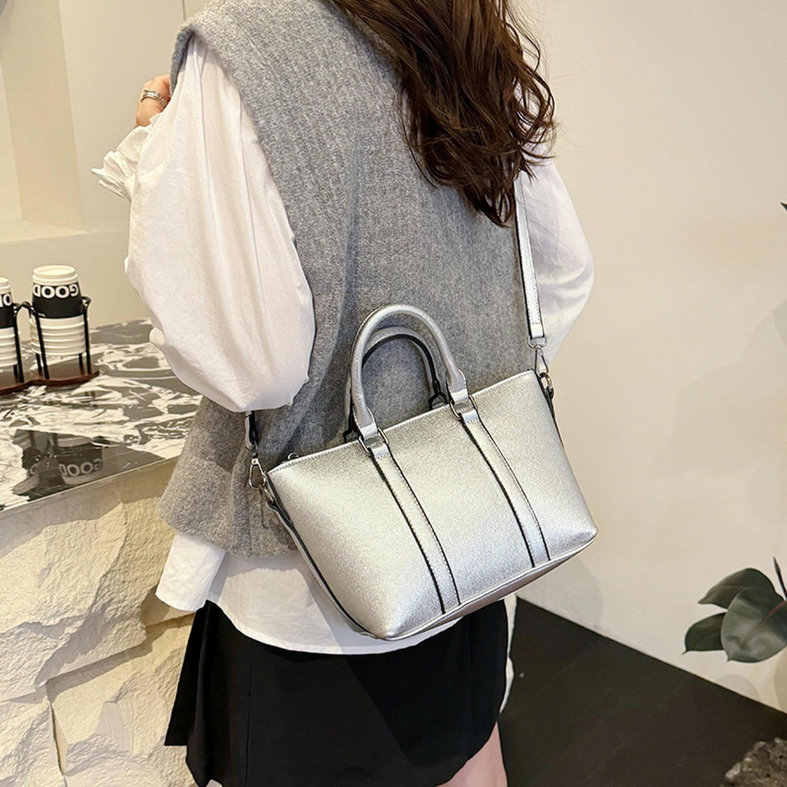 Borsa Donna A Mano Semplice E Casual alla Moda Tracolla Strutturata da sotto Le Ascelle in Colore Contrasto-Bianco