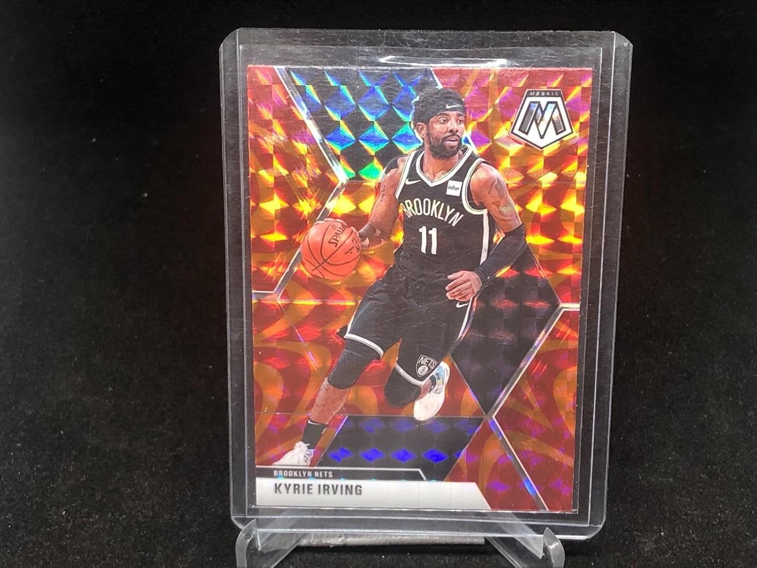 Kyrie Irving 2019-20 Panini Mosaic Orange Reactive Mosaic Prizm # 11 - Basketball Cards