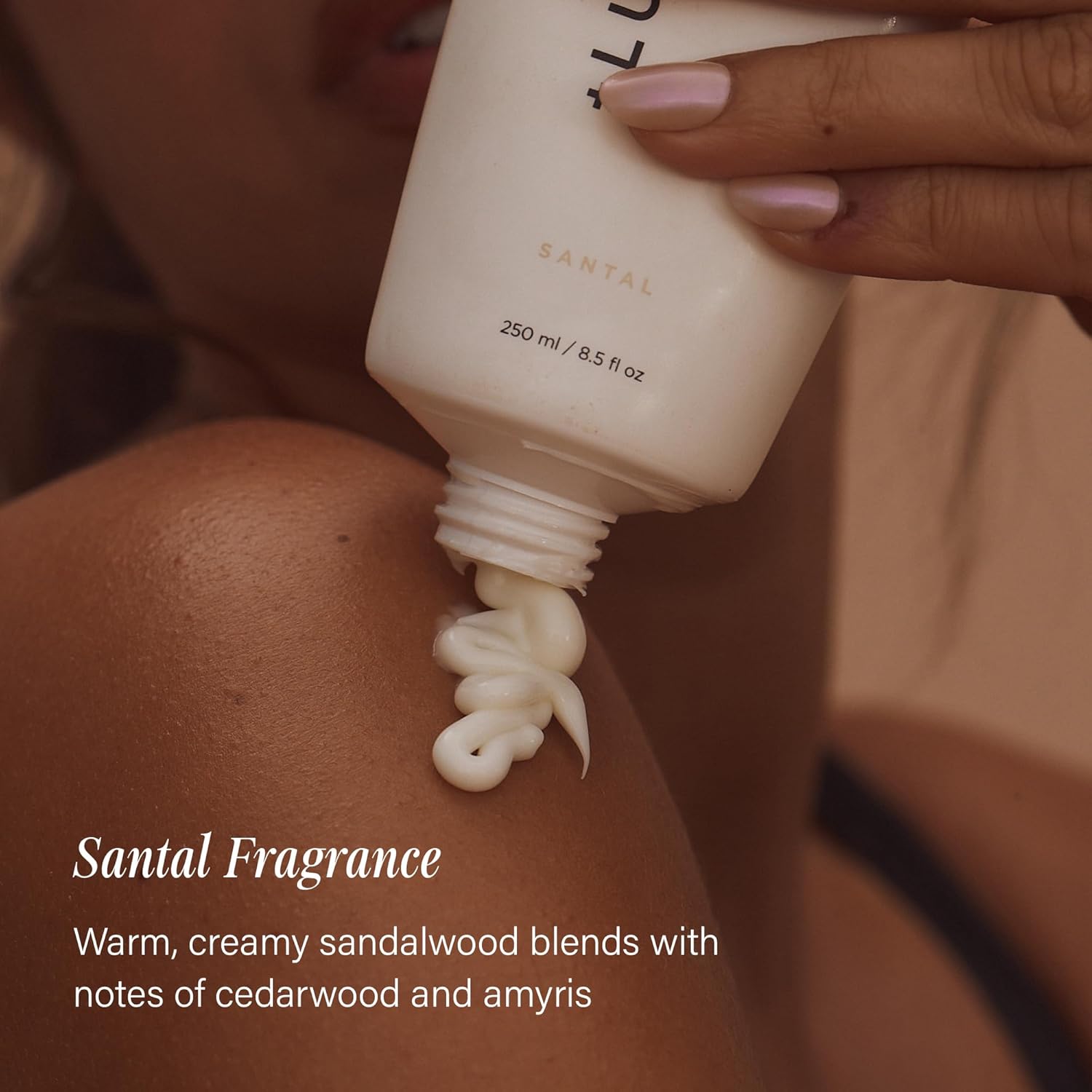 + Lux Unfiltered First Class Glow Travel Kit - Includes N°32 Gradual Self Tanner & N°14 Body Cream in Santal - Travel Size Self Tanner & Body Lotion with Water-Resistant Cosmetic Pouch - 3.4 fl oz - Image 3