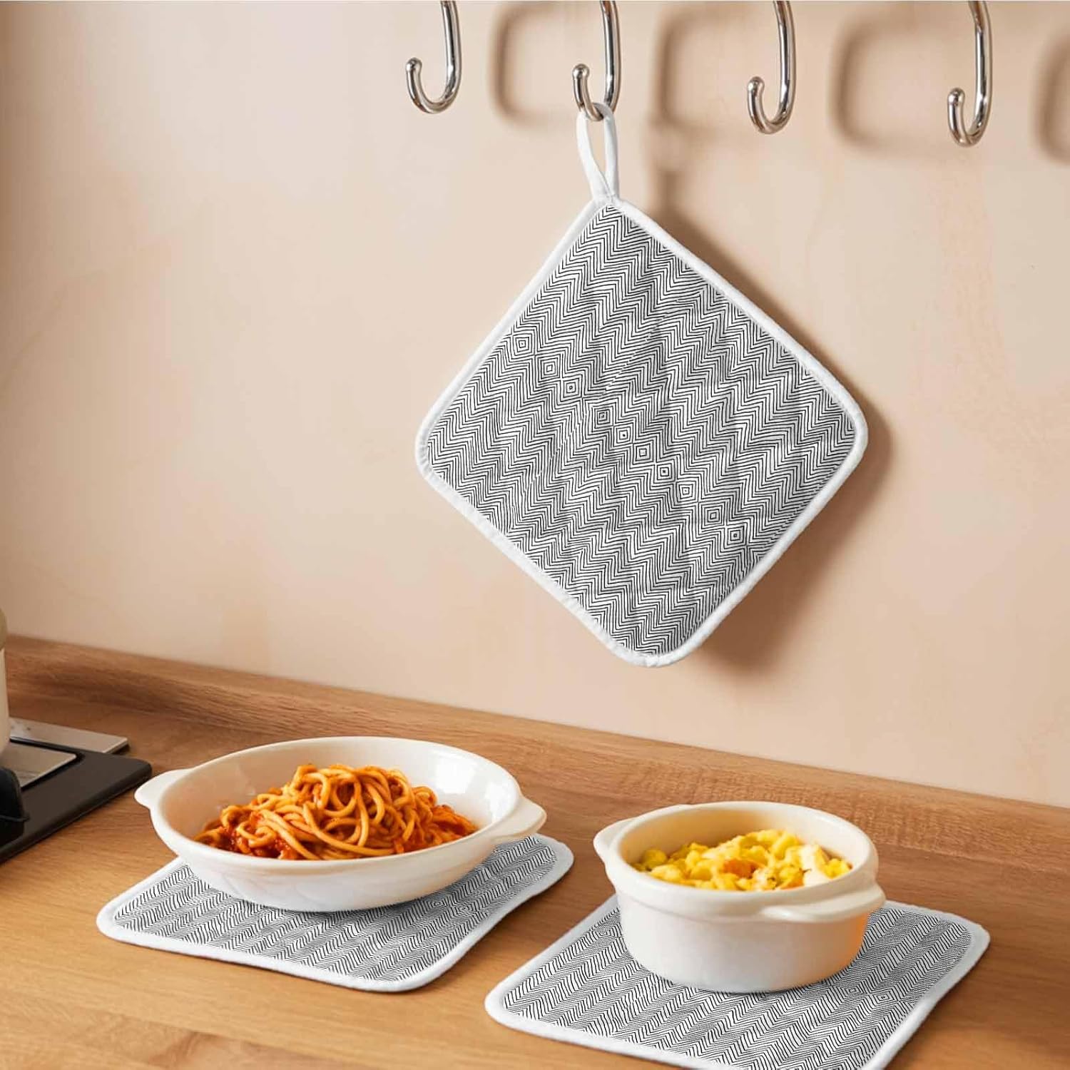 5 Pack Pot Holders for Kitchen, White Black Stripe Hot Pads for Kitchen Countertops Oven Pot Holder Bulk, Modern Abstract Art Moire Striped Heat Insulation Potholders with Hanging Loops