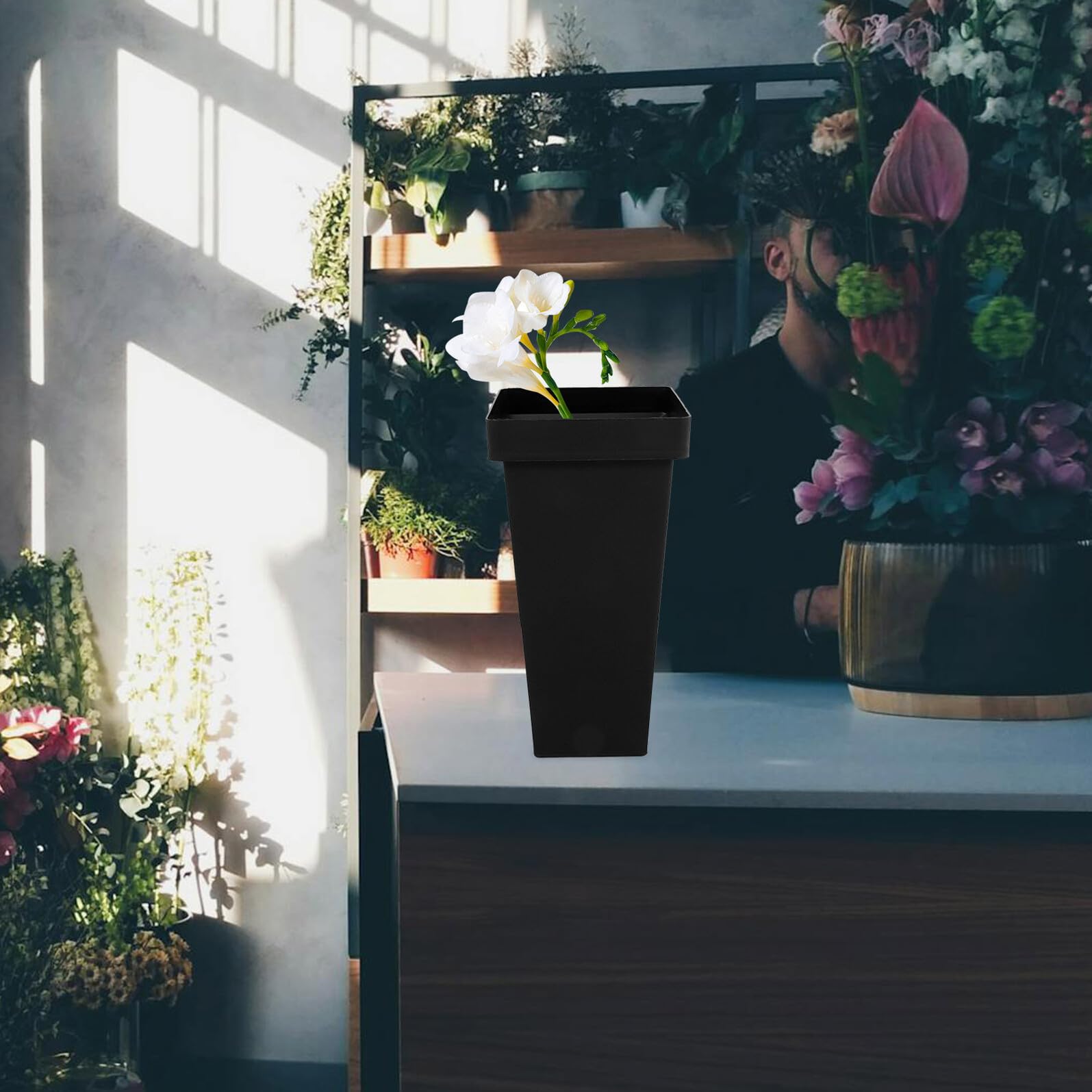 UPKOCH 2 Stück Blumeneimer für Floristik und Haushalt Mittelgroße Platzsparende Pflanzkübel aus Robustem Kunststoff Wiederverwendbare Blumenhalter in Schwarz und Weiß für Laden