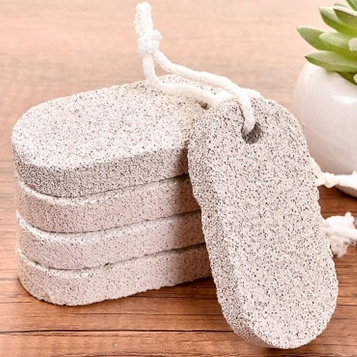 LIFKOME Lot de 20 Pierres Volcaniques Pieds, Pierre Exfoliante Naturelle, Accessoires de Pédicure Solide pour Soin des Pieds, Élimination des Callosités et Peau Morte, pour Usage
