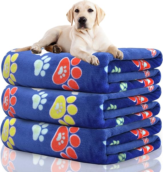 Dog Blankets for Large Dogs, Dog Cat Flannel Blankets Washable, Soft Pet Mat Throw Cover for Kennel Crate Bed, Cute Paw