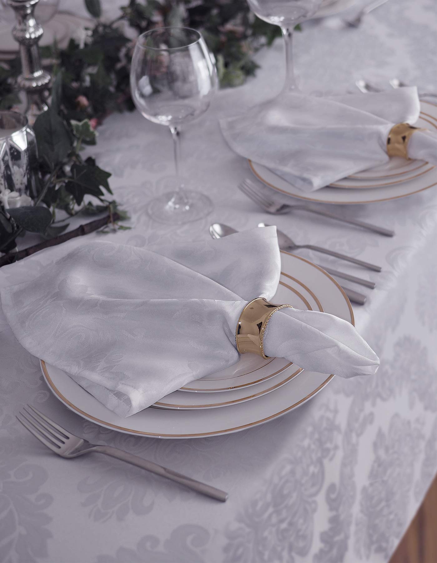Newbridge Barcelona Luxury Damask Fabric Tablecloth, 60'' Wide x 84 ...