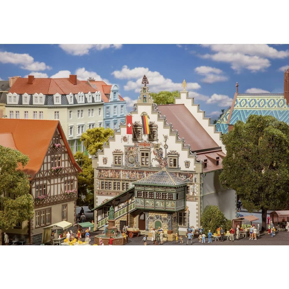 Faller 130902 H0 Oude Stadhuis Lindau : Amazon.nl: Knutselen