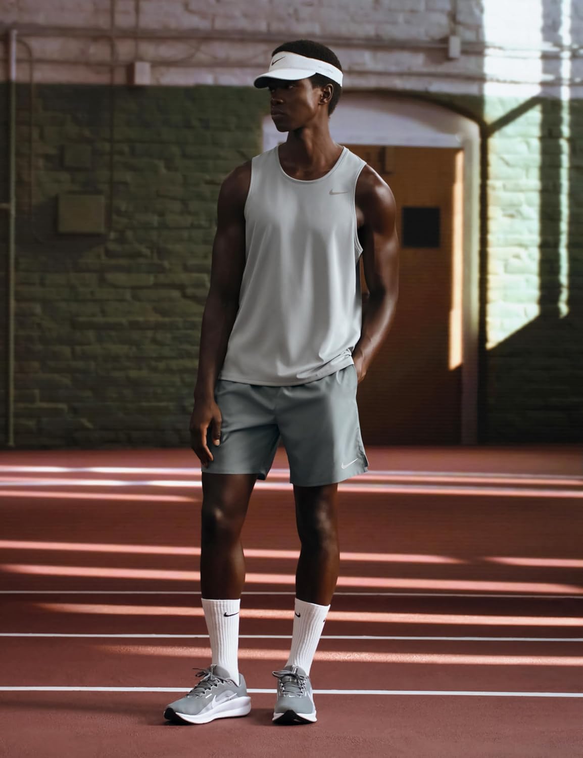 Nike Men's Challenger Dri-FIT Brief-Lined Running Shorts (7" Inseam) - Image 3