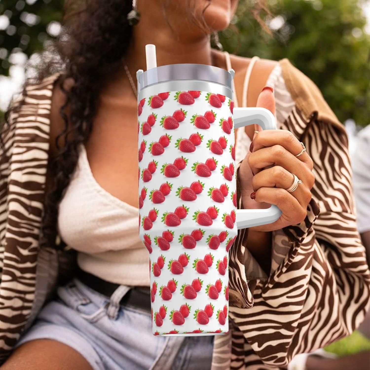 40 OZ Strawberry Print Ice Bully Cup with Handle Straw Lid Straw,Stainless Steel Tumbler Coffee Cup