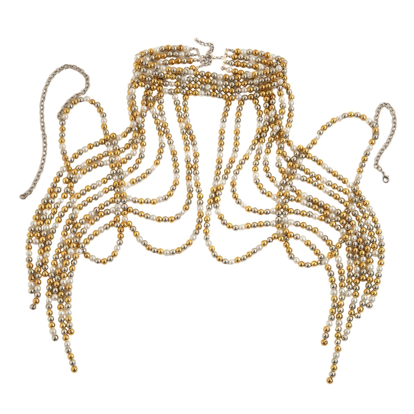 Cadena corporal retro para lucir espaldas perfectas en fiestas 8