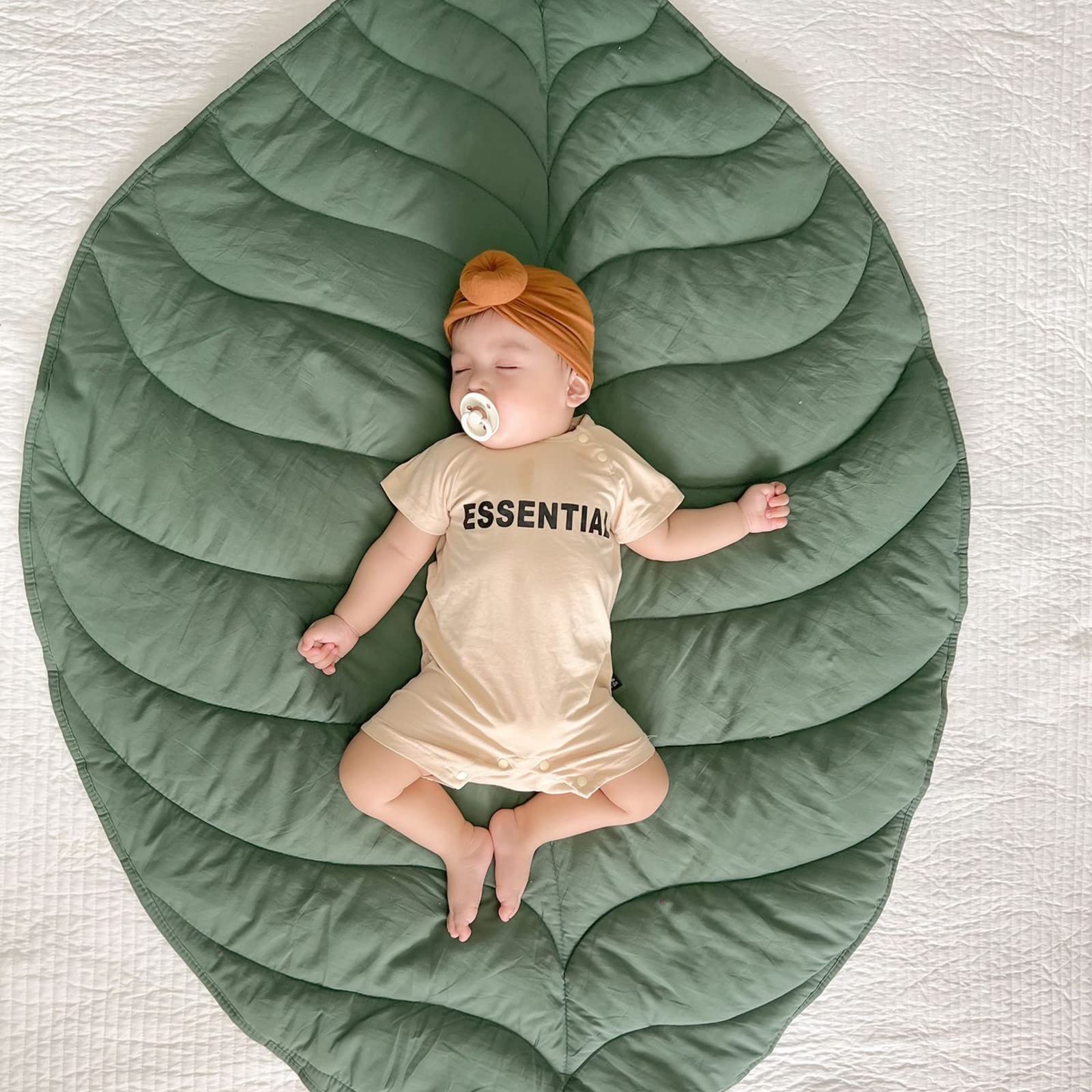 SOONHUA Cotton Baby Play Mat, 42.1x56.3 Inch Leaf Shape Floor Cushion for Kid Baby Infant Room Decoration, Nursery Rug for Photo Studio Prop