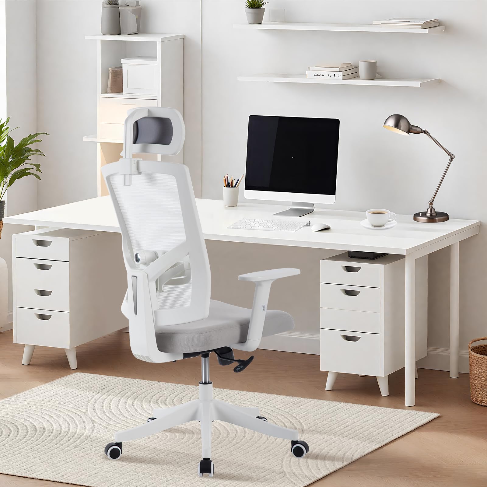 Silla de Oficina ergonómica de Respaldo Alto – Malla Transpirable – Reposacabezas y Soporte Lumbar Ajustables – Brazos abatibles – Respaldo reclinable y Base giratoria – Marco Blanco/Malla Gris