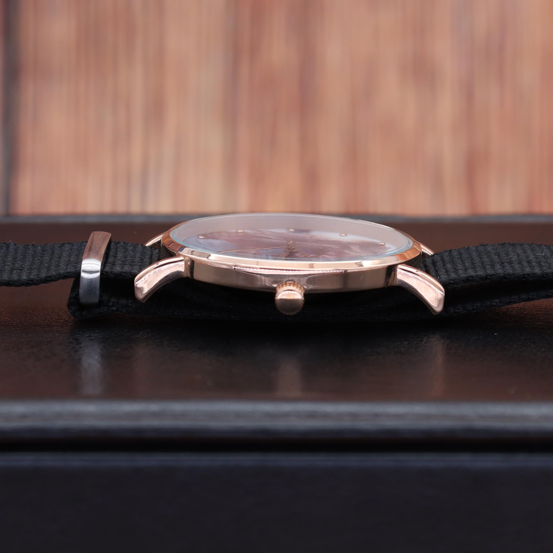 Reloj de fotos personalizado para parejas, reloj de cuarzo personalizado, correa de lona duradera, caja de oro rosa, adecuado para llevar en el día de San Valentín, cumpleaños y aniversario.
