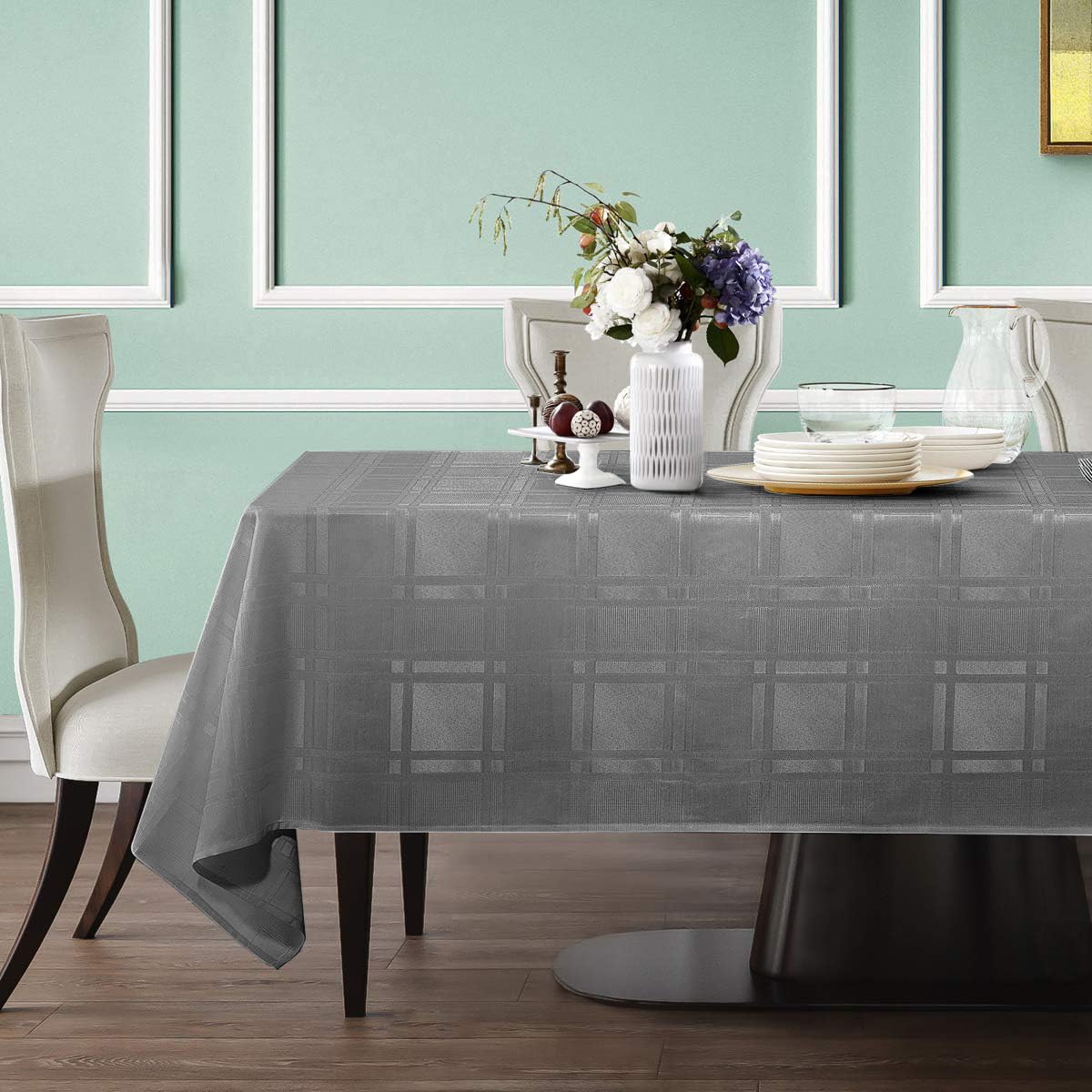 JUCFHY Soild Plaid Jacquard Table Cloth Elegance Wrinkle Resistant Contemporary Woven Decorative Tablecloths, Spillproof Soil Resistant Holiday Table Cover, 60 X 84, Grey