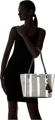 Vista 6 de Sakroots Metro Tote