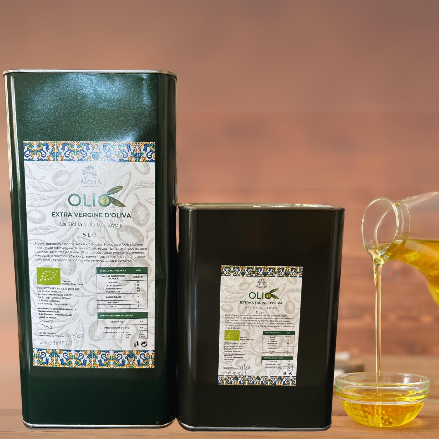 RACILIA Organiczna Oliwa z Oliwek 8 Litrów, Extra Virgin 100% Włoska 8L Puszka Evo Tłoczona Na Zimno z Sycylii, Ekstrahowana z Pierwszego Tłoczenia - Idealne Do Sałatek i Dań Kuchni Sródziemnomorskiej